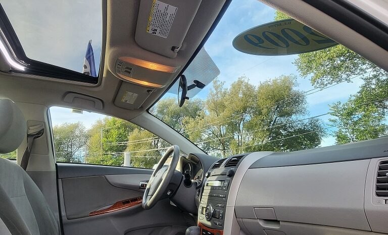 TOYOTA COROLLA 2009 114000km LE SPÉCIAL ÉDITION complet