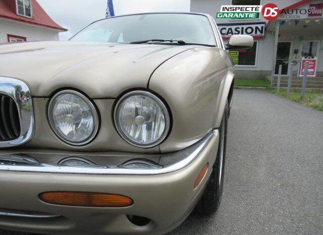 2000 JAGUAR SÉRIE XJ BERLINE 4 PORTES complet